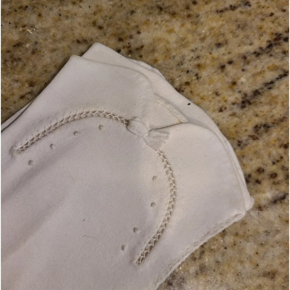 Lot of 4 Vintage Women's Size XS S White Cotton Formal Gloves w/ bag